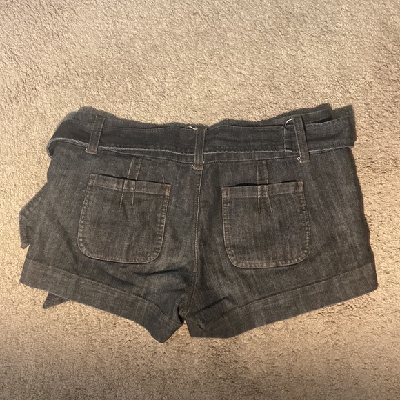 Juniors denim shorts - Picture 2 of 4